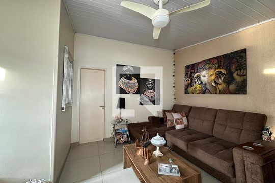 Sala de apartamento à venda com 2 quartos, 95m² em Vila Rosa, Novo Hamburgo