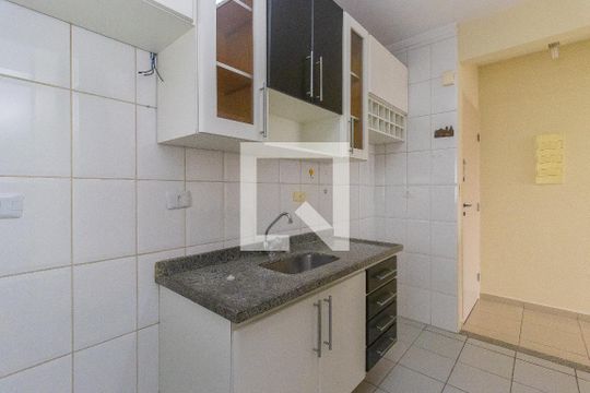 Cozinha de apartamento para alugar com 2 quartos, 70m² em Parque Residencial Aquarius, São José dos Campos