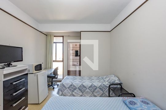 Kitnet/Studio para alugar com 1 quarto, 24m² em Carlos Prates, Belo Horizonte