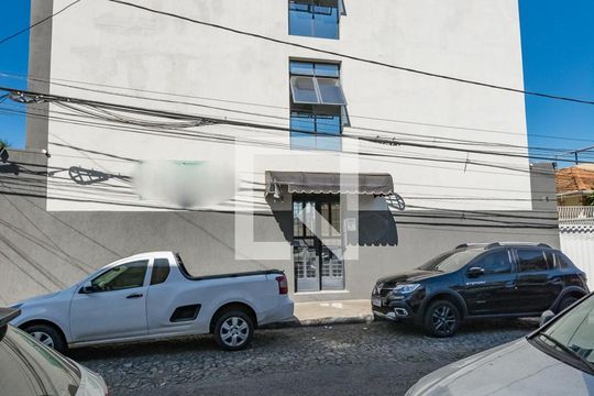 Fachada de kitnet/studio para alugar com 1 quarto, 24m² em Carlos Prates, Belo Horizonte