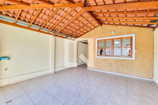 Garagem de casa para alugar com 3 quartos, 130m² em Jardim Vale do Sol, São José dos Campos