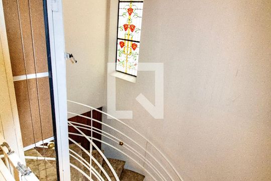 Detalhe elevador  de casa à venda com 5 quartos, 380m² em Planalto Paulista, São Paulo