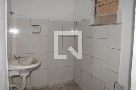 Banheiro de casa à venda com 1 quarto, 40m² em Parque Cisper, São Paulo