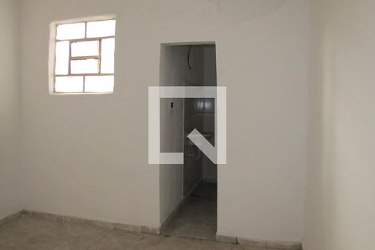 Quarto de casa à venda com 1 quarto, 40m² em Parque Cisper, São Paulo