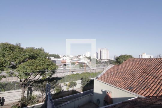 Vista de casa à venda com 2 quartos, 150m² em Vila Ré, São Paulo