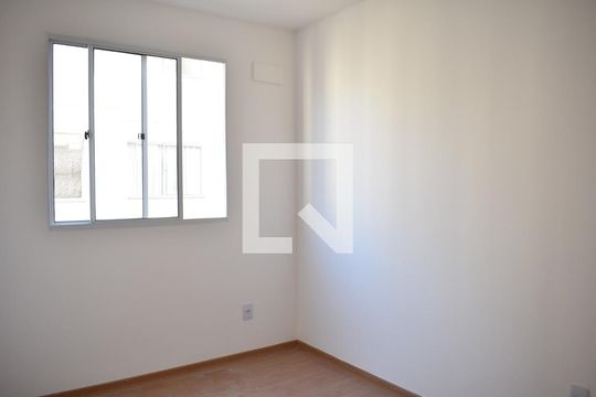 Quarto 1 de apartamento para alugar com 2 quartos, 44m² em Campo Grande, Rio de Janeiro