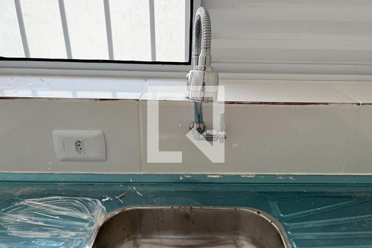 Cozinha  de kitnet/studio para alugar com 1 quarto, 18m² em Vila do Encontro, São Paulo