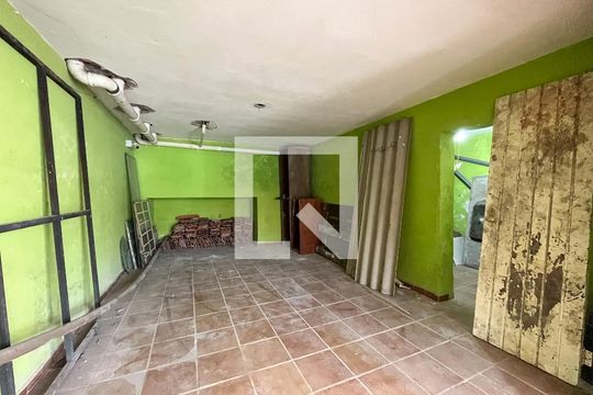 Garagem  de kitnet/studio para alugar com 1 quarto, 18m² em Vila do Encontro, São Paulo
