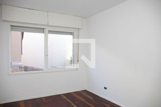 Quarto de apartamento à venda com 1 quarto, 40m² em Santana, Porto Alegre