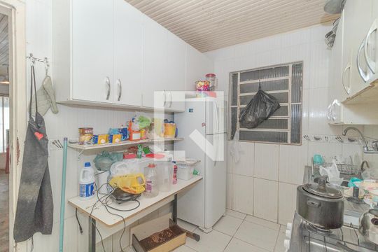 Cozinha de casa à venda com 3 quartos, 480m² em Morro Santana, Porto Alegre