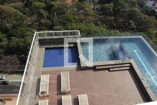 Área comum - Piscina de apartamento para alugar com 1 quarto, 52m² em Consolação, São Paulo