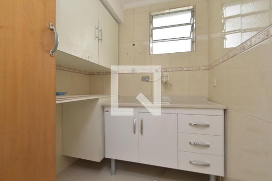 Cozinha de kitnet/studio para alugar com 1 quarto, 36m² em Sé, São Paulo