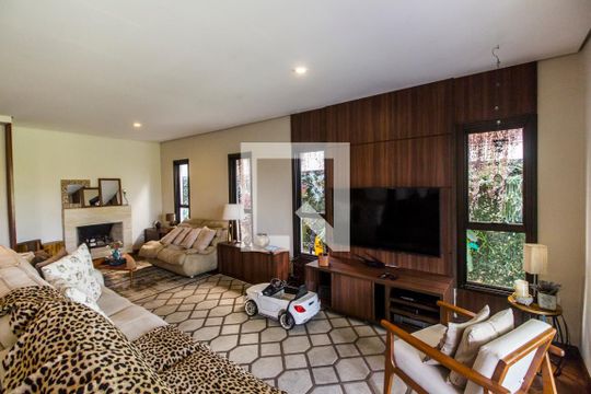 Casa de Condomínio à venda com 4 quartos, 350m² em Alphaville, Santana de Parnaíba