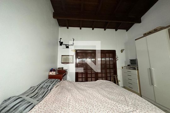 Quarto 1 de casa à venda com 2 quartos, 209m² em Santo Afonso, Novo Hamburgo