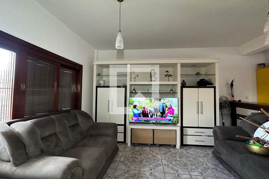 Sala  de casa à venda com 2 quartos, 209m² em Santo Afonso, Novo Hamburgo