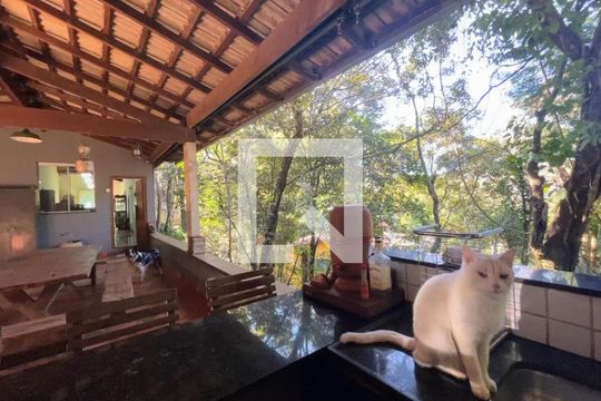 Área Externa de casa de condomínio à venda com 4 quartos, 300m² em Retiro Do Chale, Brumadinho