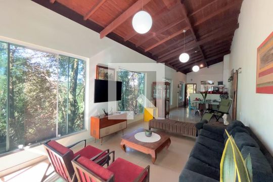 Casa de Condomínio à venda com 4 quartos, 300m² em Retiro Do Chale, Brumadinho