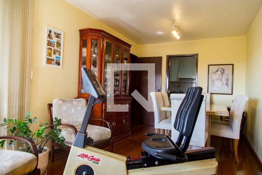 Sala de apartamento à venda com 3 quartos, 198m² em Vila Alexandria, São Paulo