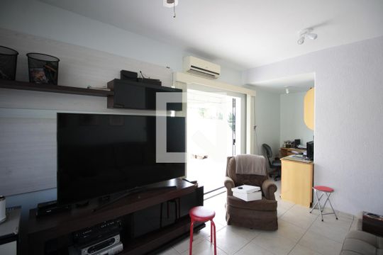 Sala de TV e Escritório de casa à venda com 4 quartos, 493m² em Castelo, Belo Horizonte