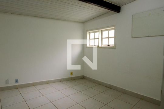 Quarto de apartamento para alugar com 1 quarto, 39m² em Recreio dos Bandeirantes, Rio de Janeiro
