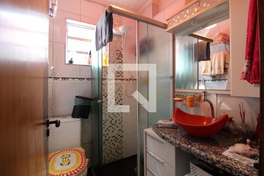 Banheiro 1  de casa à venda com 3 quartos, 217m² em Bom Retiro, São Paulo
