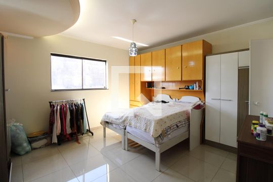 Piso 1 - Quarto 3 de casa à venda com 3 quartos, 217m² em Bom Retiro, São Paulo
