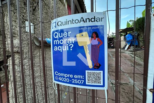 Fachada de casa à venda com 4 quartos, 180m² em Liberdade, Novo Hamburgo