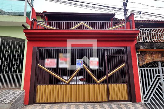 Fachada de casa à venda com 3 quartos, 199m² em Jardim Rina, Santo André