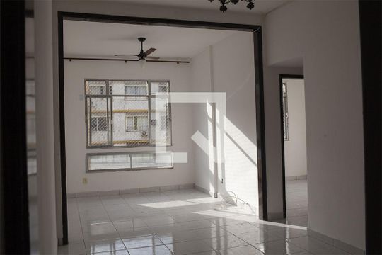 Apartamento à venda com 3 quartos, 83m² em Tijuca, Rio de Janeiro