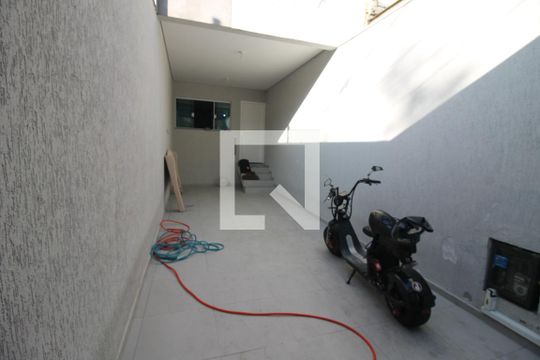Garagem de casa à venda com 3 quartos, 150m² em Mooca, São Paulo