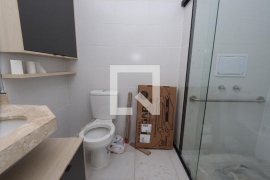 Banheiro de kitnet/studio à venda com 1 quarto, 26m² em Jardim Independência (são Paulo), São Paulo