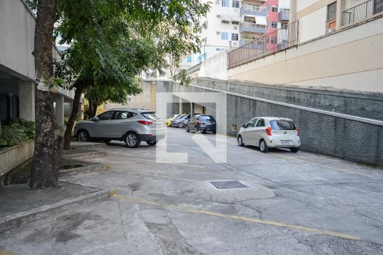Garagem de apartamento à venda com 3 quartos, 78m² em Tijuca, Rio de Janeiro