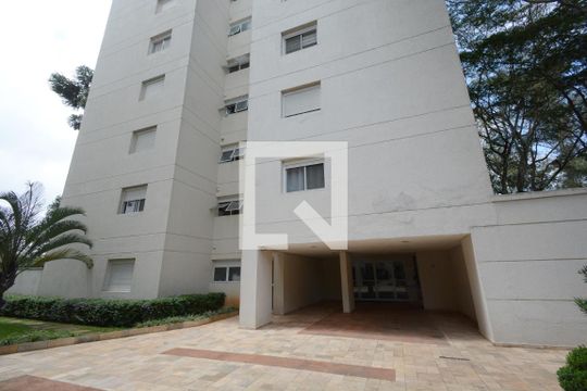 Fachada do bloco de apartamento à venda com 2 quartos, 63m² em Vila Castelo, São Paulo