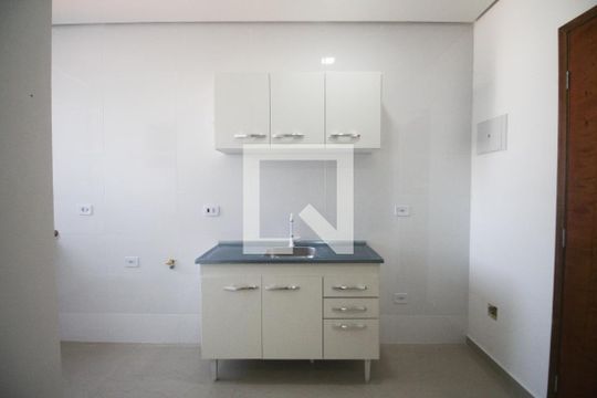 Sala / cozinha  de apartamento para alugar com 1 quarto, 27m² em Vila Gustavo, São Paulo