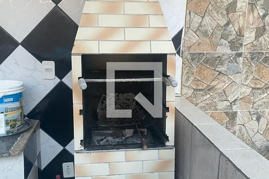 Casa para alugar com 3 quartos, 420m² em Ipitanga, Salvador