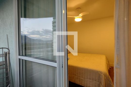 Varanda  de apartamento à venda com 2 quartos, 80m² em Jacarepaguá, Rio de Janeiro