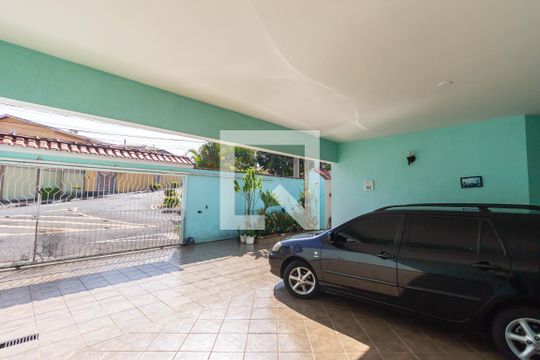 Garagem de casa à venda com 6 quartos, 287m² em City Bussocaba, Osasco