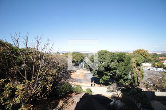Vista da Suite 1 de apartamento para alugar com 5 quartos, 240m² em Santa Amelia, Belo Horizonte
