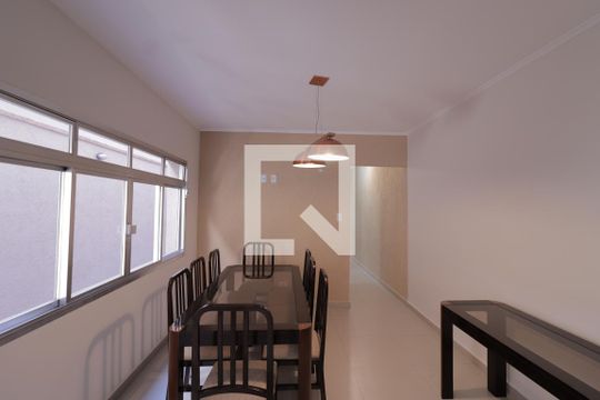 Sala de Jantar de casa à venda com 3 quartos, 200m² em Jardim Santo Elias, São Paulo