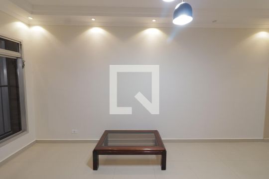 Sala de casa à venda com 3 quartos, 200m² em Jardim Santo Elias, São Paulo