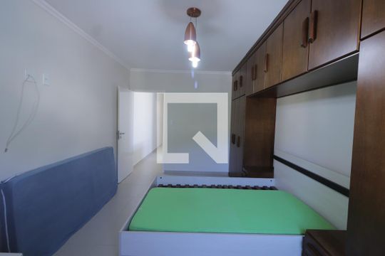 Quarto 1 de casa à venda com 3 quartos, 200m² em Jardim Santo Elias, São Paulo
