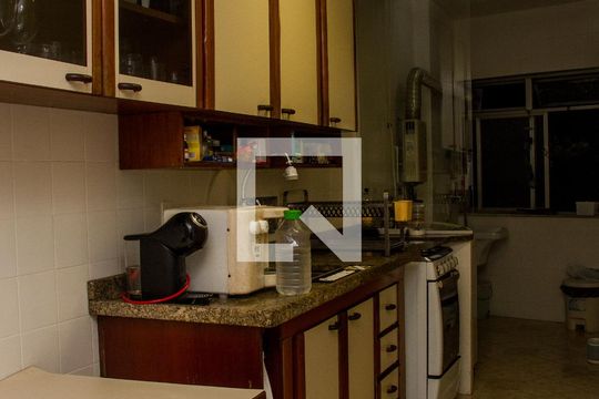 Cozinha de apartamento à venda com 3 quartos, 90m² em Cachambi, Rio de Janeiro