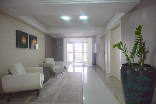 Hall de entrada de apartamento à venda com 3 quartos, 128m² em Centro, Novo Hamburgo