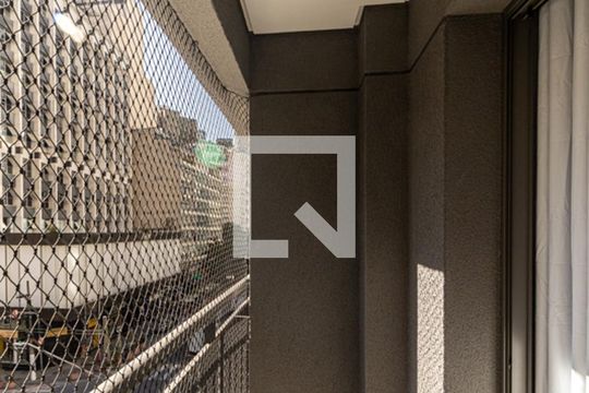 Varanda de kitnet/studio à venda com 1 quarto, 22m² em República, São Paulo