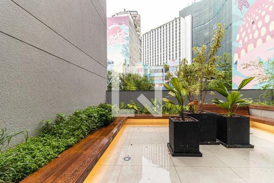 Área comum de kitnet/studio à venda com 1 quarto, 22m² em República, São Paulo