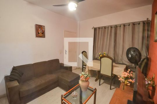 Sala de apartamento à venda com 2 quartos, 54m² em Grajaú, Rio de Janeiro