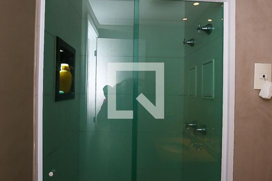 Banheiro da Suíte de kitnet/studio para alugar com 1 quarto, 35m² em Real Parque, São Paulo