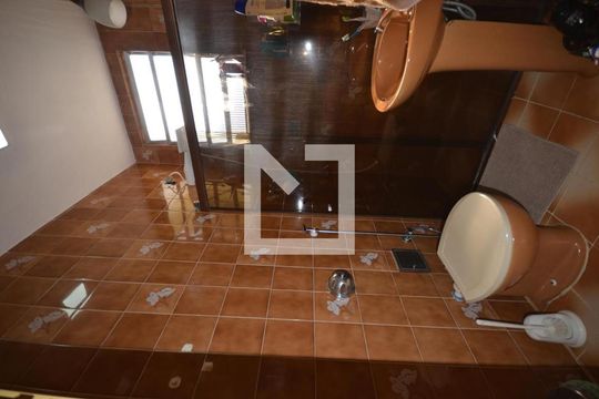Banheiro da Suíte 1 de casa à venda com 5 quartos, 269m² em Vila Kosmos, Rio de Janeiro
