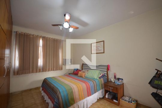 Quarto 1 Suite de casa à venda com 5 quartos, 269m² em Vila Kosmos, Rio de Janeiro