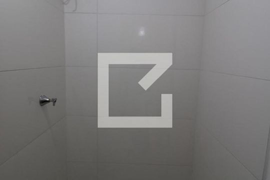 Banheiro de apartamento à venda com 2 quartos, 37m² em Vila Diva, São Paulo